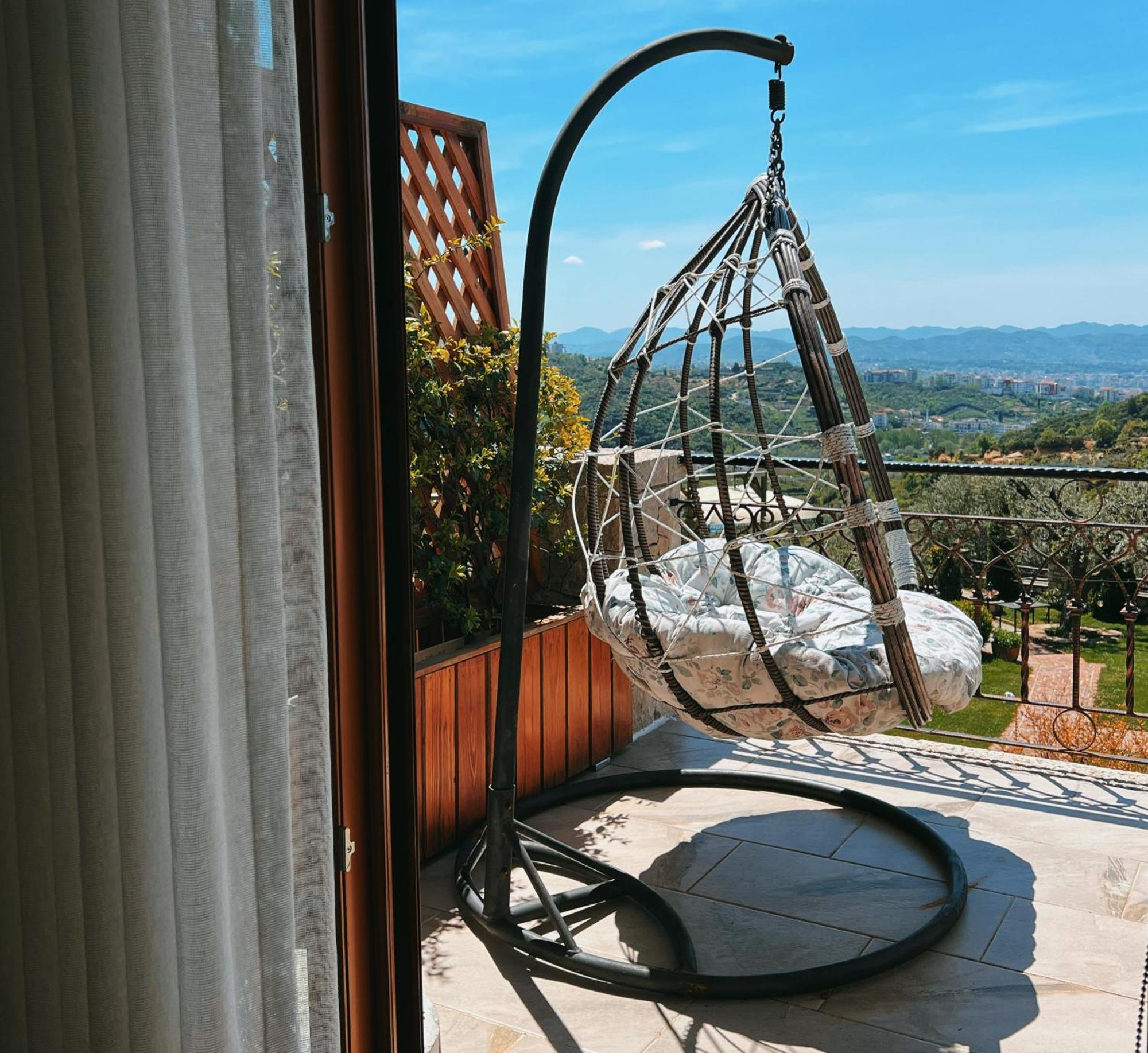 Chateau Fasel Tiranë Luaran gambar