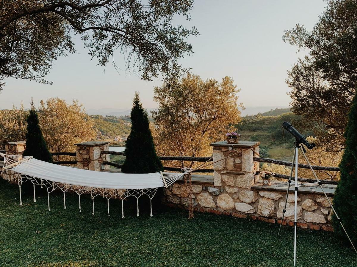 Chateau Fasel Tiranë Luaran gambar